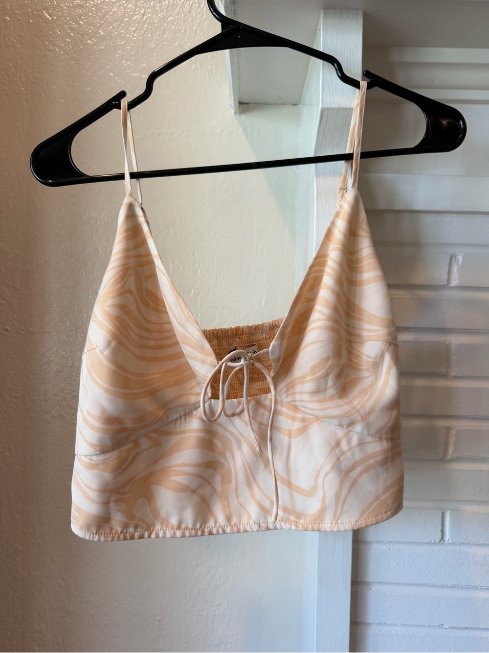Abercrombie & Fitch Satin Marble Print Tie Front Crop Cami Top Size Medium